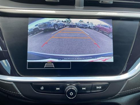 Certified 2021 Buick Encore GX Preferred AWD/4WD image 17