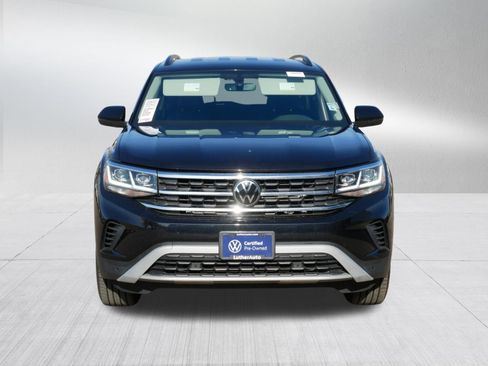 Certified 2023 Volkswagen Atlas SE AWD/4WD image 2