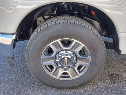 New 2026 Ford F350 Lariat image 10