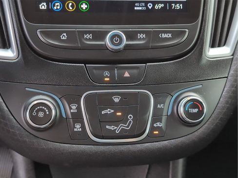 Used 2025 Chevrolet Malibu RS image 21