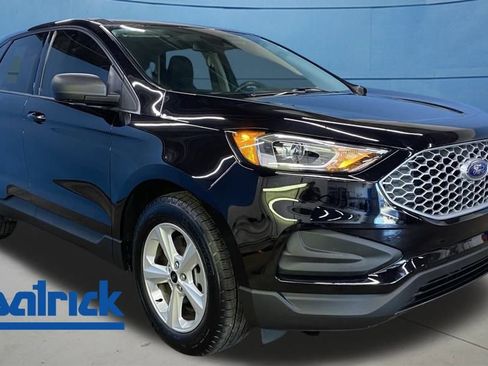 Used 2024 Ford Edge SE image 1
