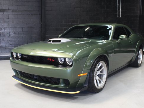 Used 2023 Dodge Challenger R/T Scat Pack RWD image 7