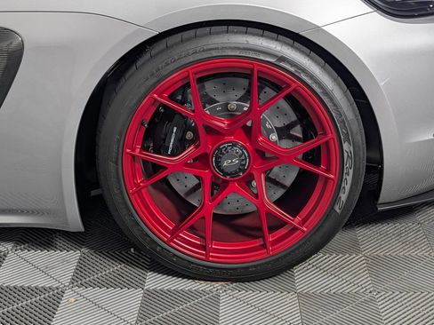Used 2025 Porsche 718 Cayman GT4 RS RWD image 12