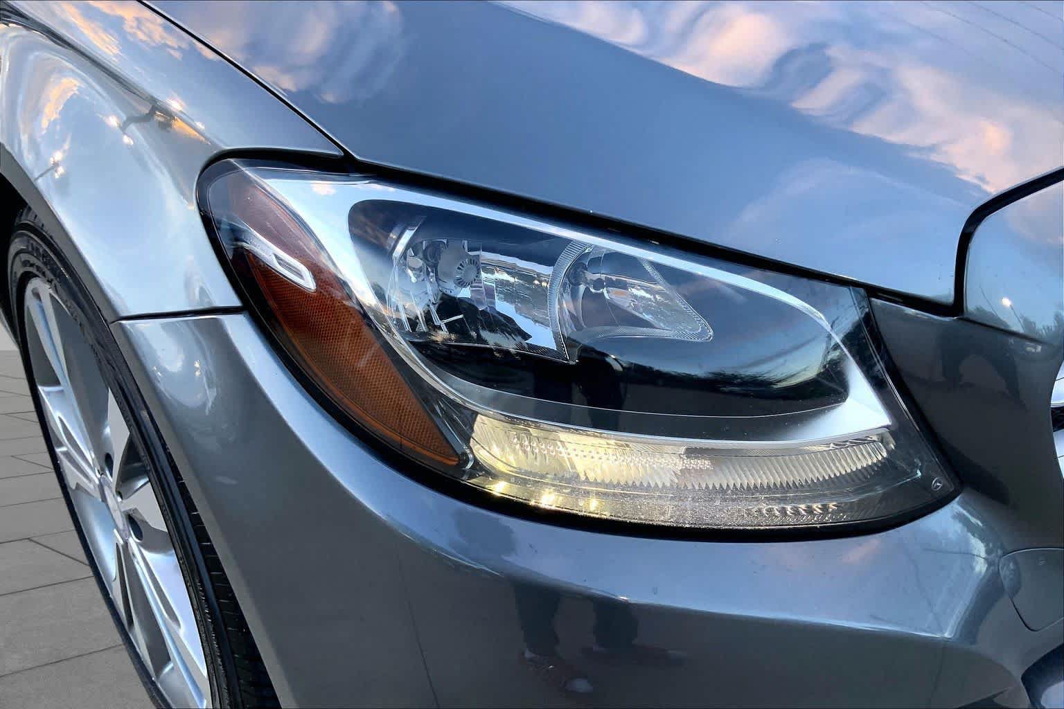 Used 2017 Mercedes-Benz C 300 Sedan image 28