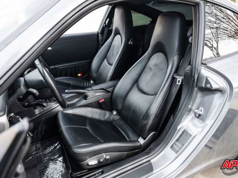 Used 2005 Porsche 911 Carrera image 4