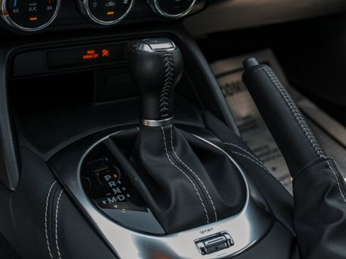 Used 2025 MAZDA MX-5 Miata Grand Touring w/ Weather Package RWD image 20