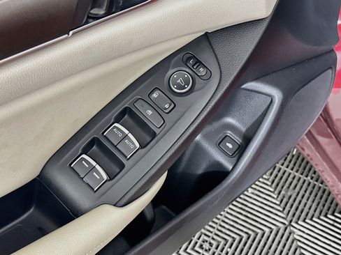 Used 2020 Honda Accord LX image 15