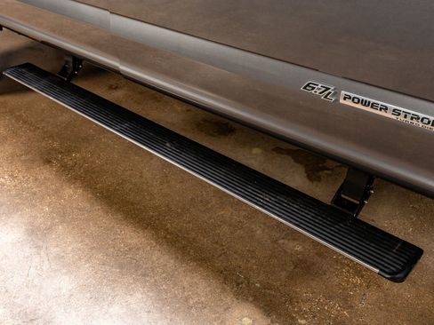 Used 2022 Ford F350 Lariat w/ Lariat Ultimate Package image 12