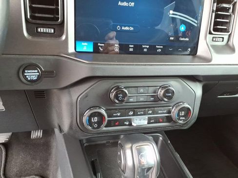Used 2025 Ford Bronco Big Bend AWD/4WD image 11