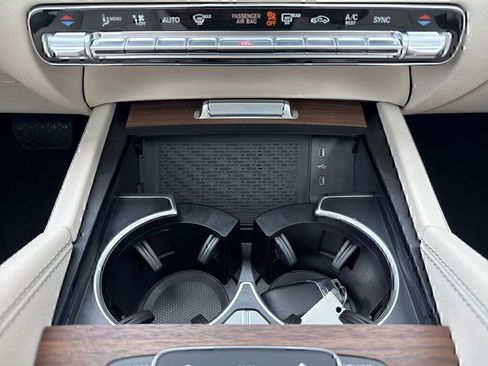 Used 2026 Mercedes-Benz GLE 350 4MATIC image 26