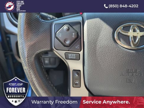 Used 2018 Toyota Tacoma SR5 RWD image 19