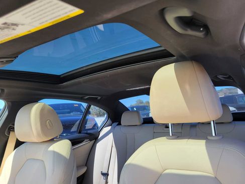 Used 2018 BMW 530i RWD image 29