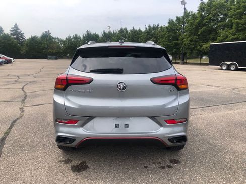 Used 2023 Buick Encore GX Select w/ Sport Touring Package FWD image 4