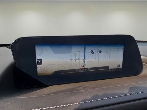 Used 2025 MAZDA CX-30 AWD 2.5 S w/ Premium Package image 17