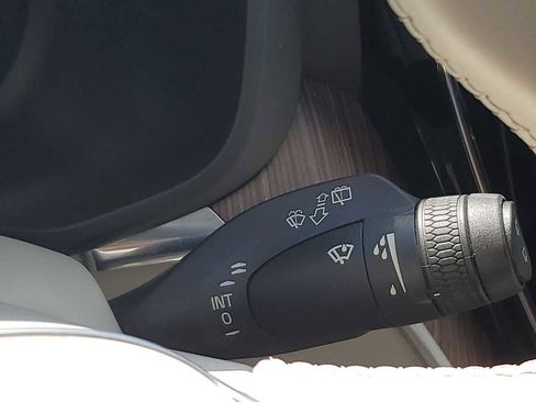 Used 2022 Volvo XC60 T8 Inscription Expression w/ Advanced Package image 26