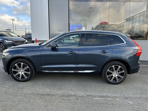 Certified 2021 Volvo XC60 T5 Inscription image 5