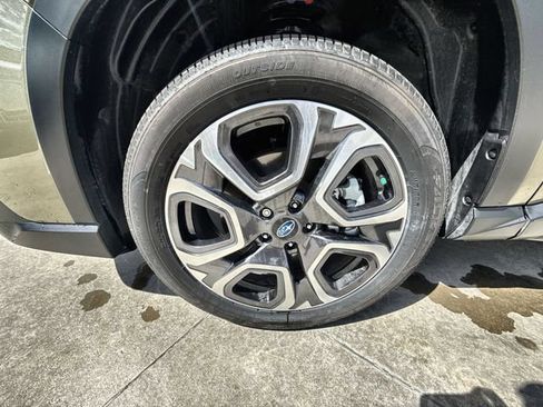 Used 2026 Subaru Ascent Limited AWD/4WD image 10