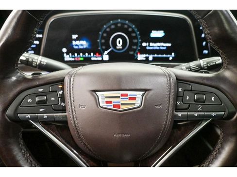 Used 2022 Cadillac Escalade ESV Premium Luxury Platinum image 40