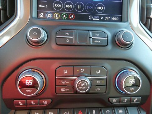 Certified 2022 Chevrolet Silverado 1500 High Country image 30