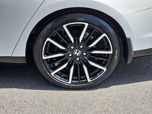 Used 2024 Honda Accord Touring image 34