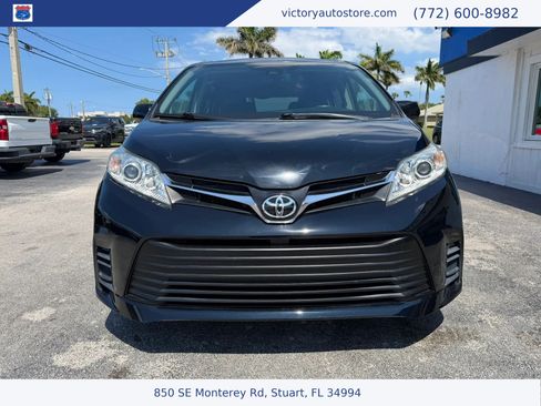 Used 2019 Toyota Sienna LE FWD image 8