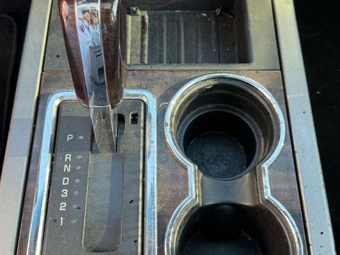 Used 2008 Ford Expedition EL Limited image 23