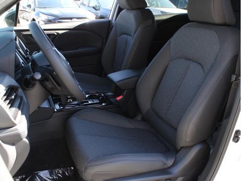 New 2026 Subaru Forester Premium image 32