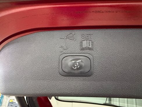 Certified 2019 Ford Escape SEL AWD/4WD image 31
