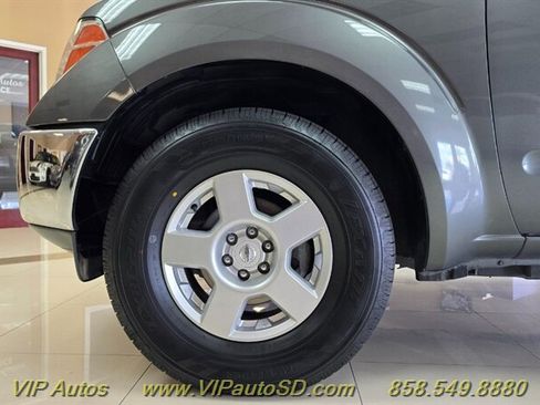 Used 2007 Nissan Frontier SE w/ SE Value Truck Pkg RWD image 22