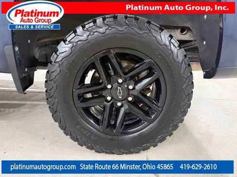 Used 2019 Chevrolet Silverado 1500 LT Trail Boss w/ Convenience Package AWD/4WD image 49