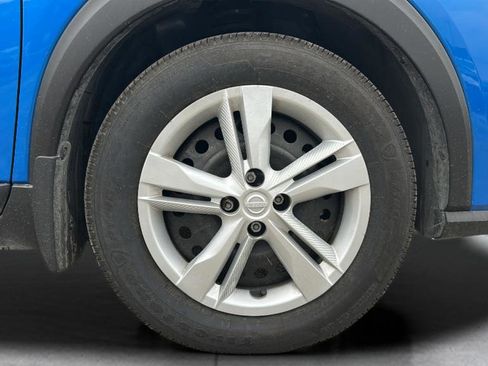 Used 2025 Nissan Kicks Play S image 32