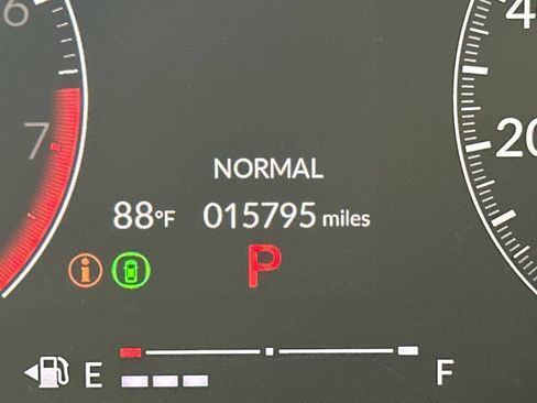Used 2026 Honda Civic Sport image 4