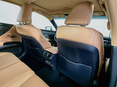 Used 2023 Lexus ES 350 w/ Accessory Package (Z2) FWD image 26