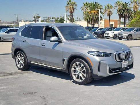 Used 2024 BMW X5 sDrive40i w/ Parking Assistance Package RWD image 4