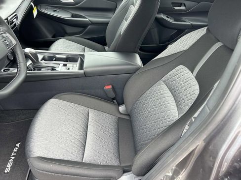 New 2026 Nissan Sentra SV w/ SV Convenience Package FWD image 13