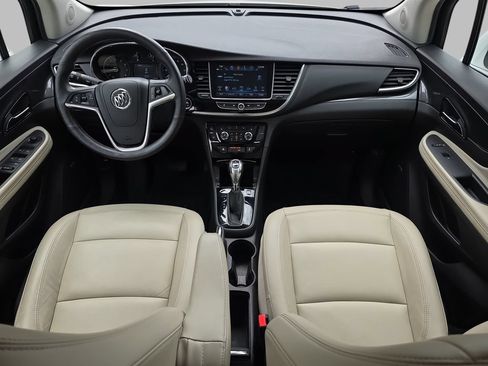Certified 2018 Buick Encore Premium FWD image 11