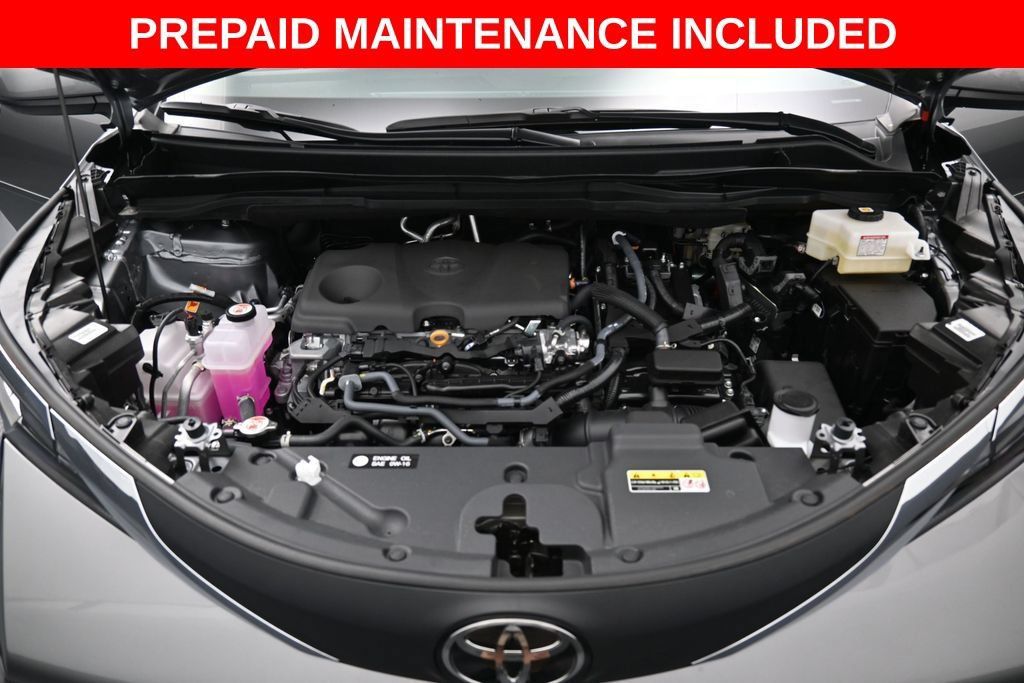 Certified 2026 Toyota Sienna XLE FWD image 35