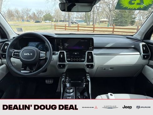 Used 2023 Kia Sorento SX Prestige AWD/4WD image 18