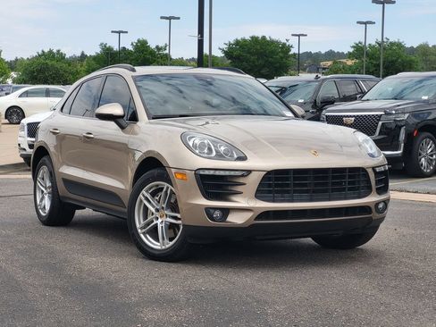 Used 2017 Porsche Macan S AWD/4WD image 2