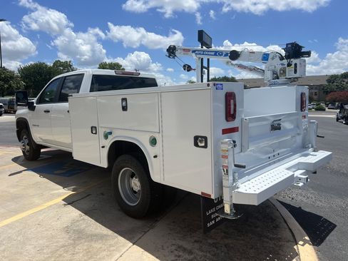 New 2025 Chevrolet Silverado 3500 W/T w/ WT Convenience Package AWD/4WD image 23