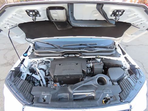 Certified 2024 Honda Pilot EX-L image 10