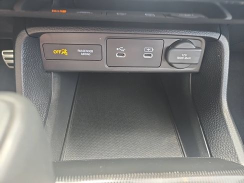 Used 2025 Honda Civic Sport image 22