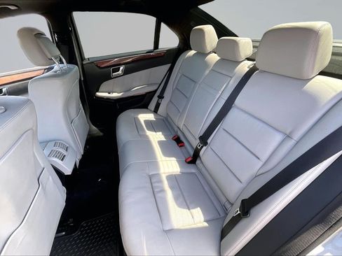 Used 2013 Mercedes-Benz E 350 Sedan w/ Premium 1 Pkg image 26
