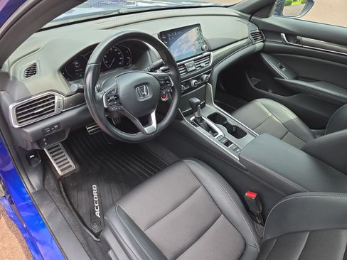 Used 2022 Honda Accord Sport image 15