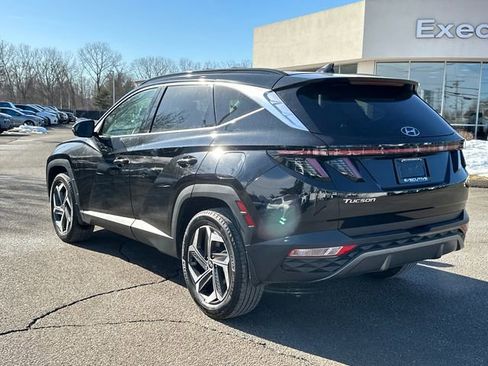 Used 2023 Hyundai Tucson Limited w/ Cargo Package image 4