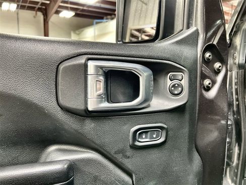 Used 2021 Jeep Wrangler Unlimited Sport S image 14