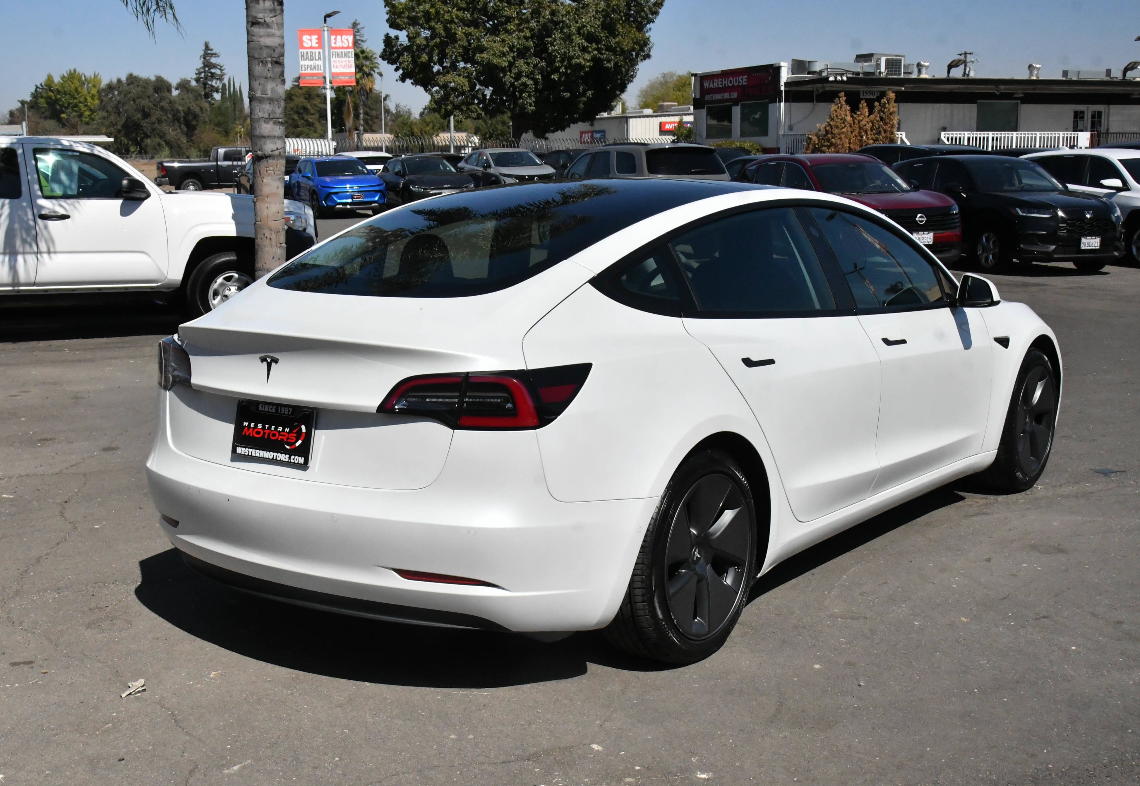 Used 2021 Tesla Model 3 Standard Range Plus RWD image 8