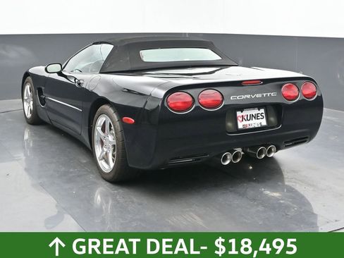 Used 2003 Chevrolet Corvette Convertible w/ Preferred Equipment Group1 image 9