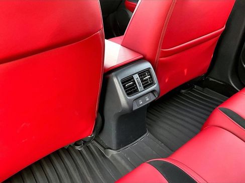 Certified 2025 Acura ADX A-Spec image 33