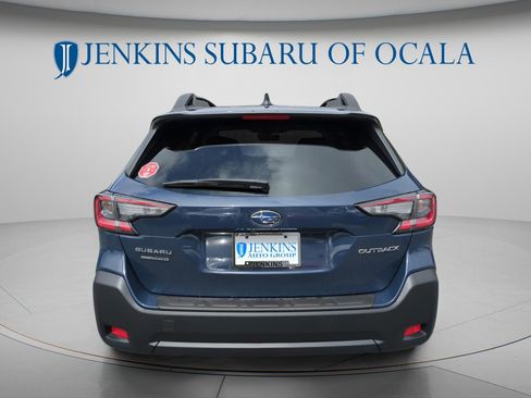 Used 2025 Subaru Outback Premium w/ Popular Package #1A AWD/4WD image 4